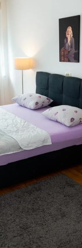Marilyn Monroe 2 Apartman，位于莫斯塔尔的酒店