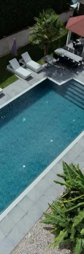 Hotel Andante Rust，位于鲁斯特的酒店