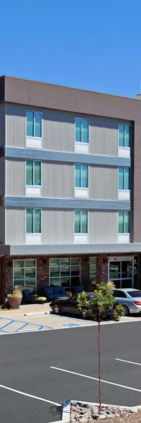 Home2 Suites By Hilton Temecula，位于蒂梅丘拉的酒店