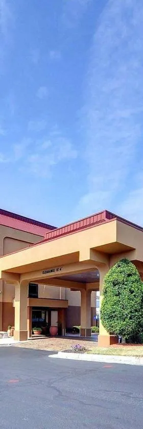 伊登汉普顿酒店，位于伊登的酒店