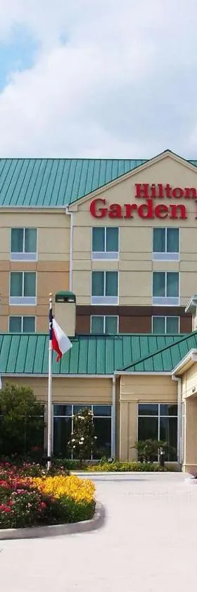 Hilton Garden Inn Houston-Pearland，位于皮尔兰的酒店