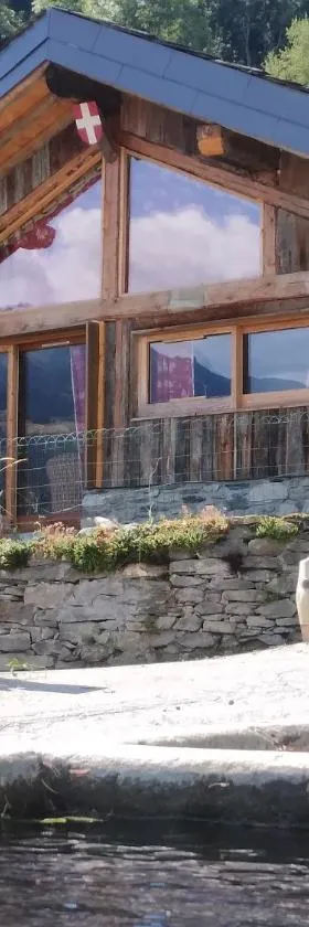 Chalet La Plagne jacuzzi vue top，位于蒙查往的酒店
