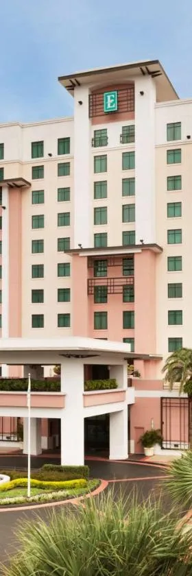 Embassy Suites by Hilton Orlando Lake Buena Vista South，位于基西米的酒店