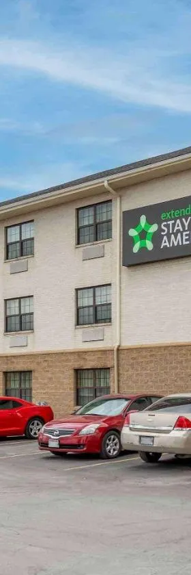 Extended Stay America Select Suites - Milwaukee - Wauwatosa，位于沃瓦托萨的酒店