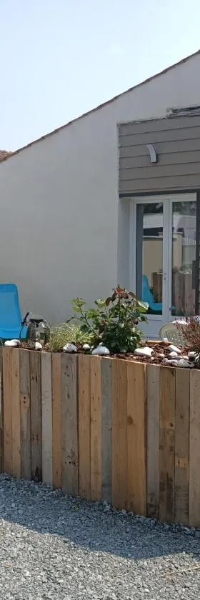 Le hangar de mamie，位于Prisse-la-Charriere的酒店