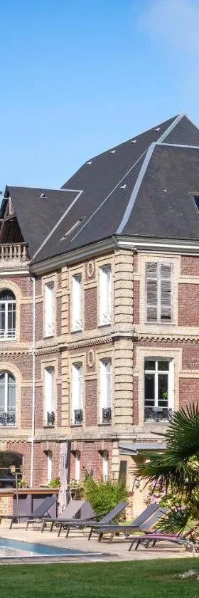 Le Petit Château de Conteville，位于Paluel的酒店