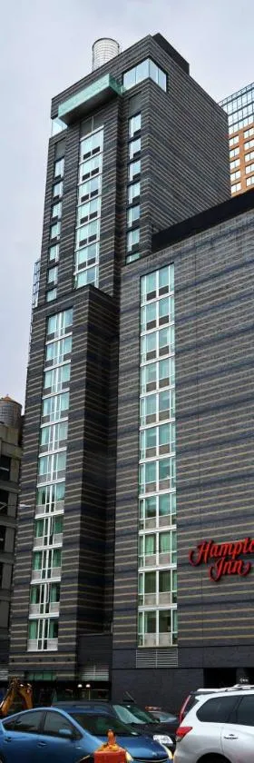 布鲁克林城区汉普顿酒店，位于布鲁克林的酒店