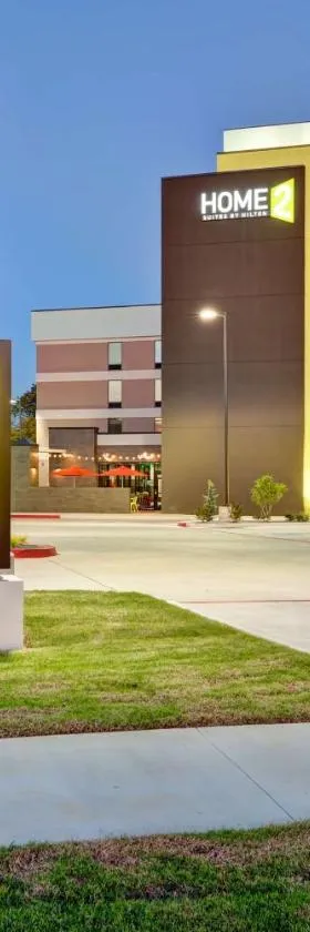 Home2 Suites by Hilton OKC Midwest City Tinker AFB，位于米德韦斯特城的酒店