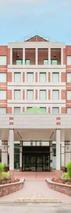DoubleTree Suites by Hilton Hotel Philadelphia West，位于普利茅斯会议的酒店