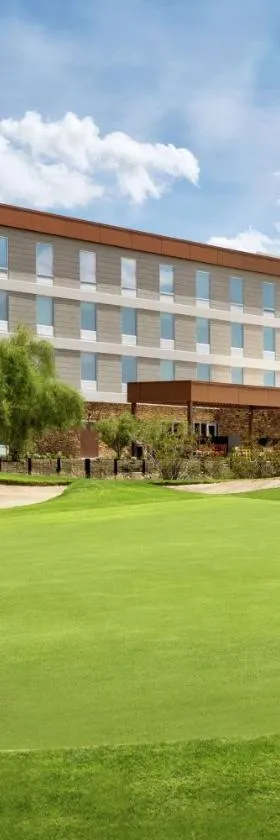 Home2 Suites By Hilton Mesa Longbow, Az，位于梅萨的酒店