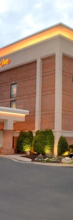 Hampton Inn Raleigh Capital Blvd North，位于罗利的酒店