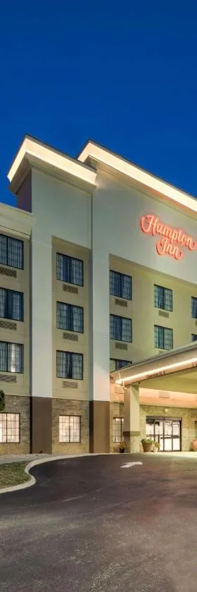 塞勒姆汉普顿酒店，位于塞勒姆的酒店