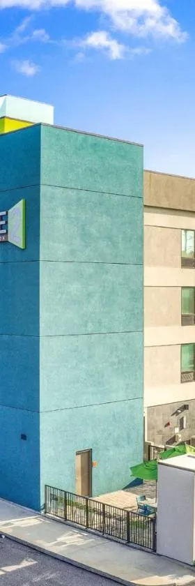 Home2 Suites by Hilton Mobile West I-10 Tillmans Corner，位于莫比尔提尔曼斯角的酒店