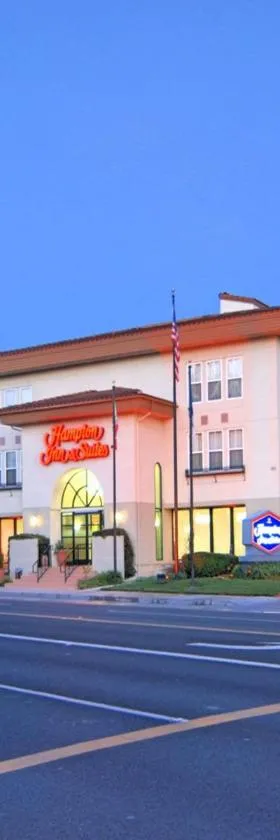 汉普顿山景套房酒店，位于山景城的酒店