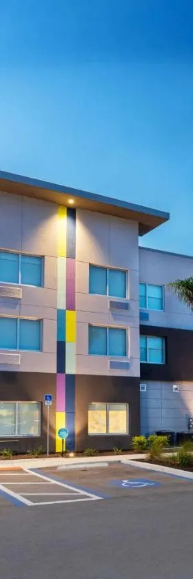 Tru By Hilton Bradenton I-75, FL，位于布雷登顿的酒店