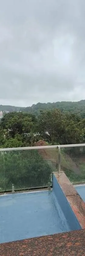 Sai Tara Residency - Suite，位于Panhāla的酒店