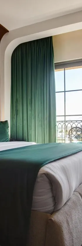 Bratus Hotel，位于亚喀巴的酒店