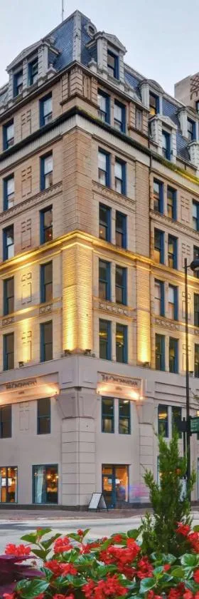 The Cincinnatian Curio Collection by Hilton，位于辛辛那提的酒店
