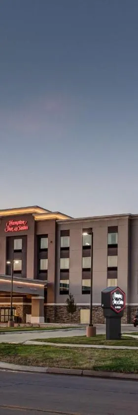 Hampton Inn & Suites-Wichita/Airport, KS，位于威奇托的酒店