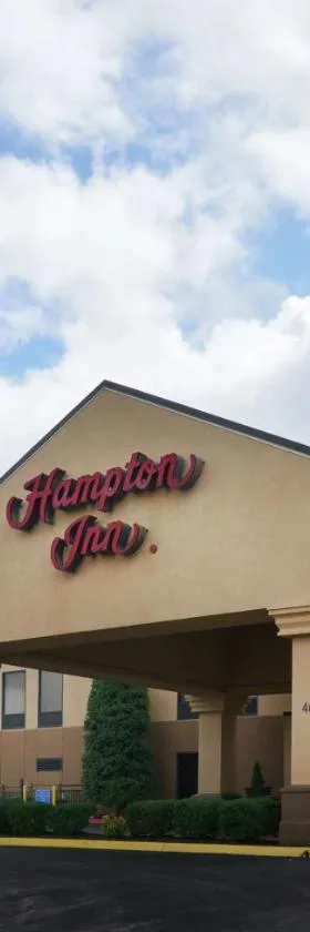 Hampton Inn Franklin, KY - Portland, TN，位于富兰克林的酒店