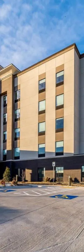 Hampton Inn & Suites Pryor, Ok，位于Pryor的酒店