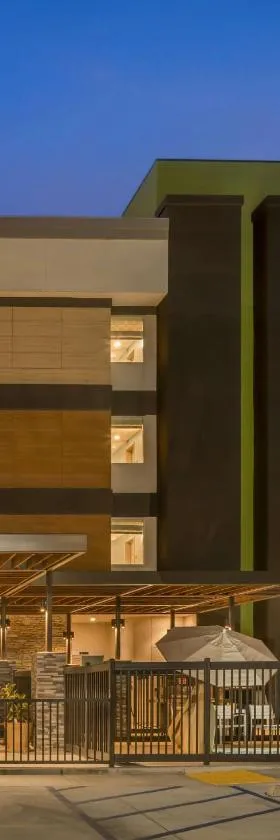 Home2 Suites By Hilton Redlands，位于雷德兰兹的酒店