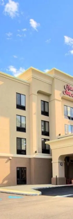Hampton Inn and Suites Parsippany/North，位于帕西帕尼的酒店