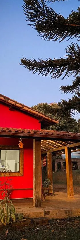 Sítio da Tia Lucia Perto da Montanha，位于布鲁马迪纽的酒店