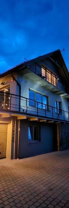Comfortable apartments - Nature, silence, coziness，位于凯代尼艾的酒店