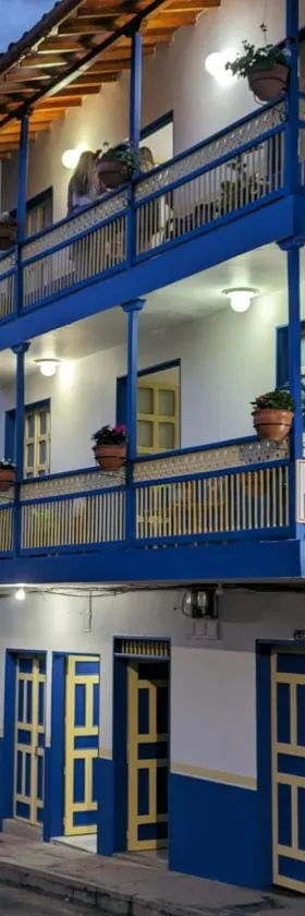 Hotel Dorado Jardín，位于贾丁的酒店