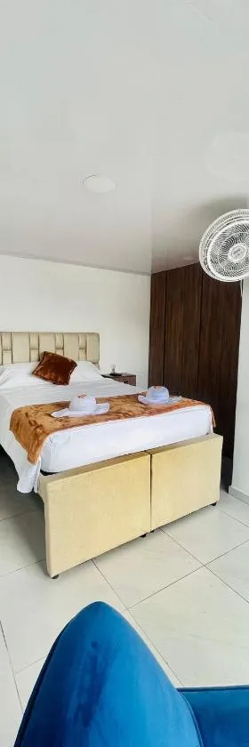 Hotel Terraza Suit，位于佛罗里达布兰卡的酒店
