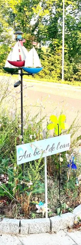 Au bord de l’eau，位于Orpund的酒店