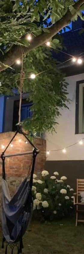 Oak House Nowy Dworek，位于希维博津的酒店