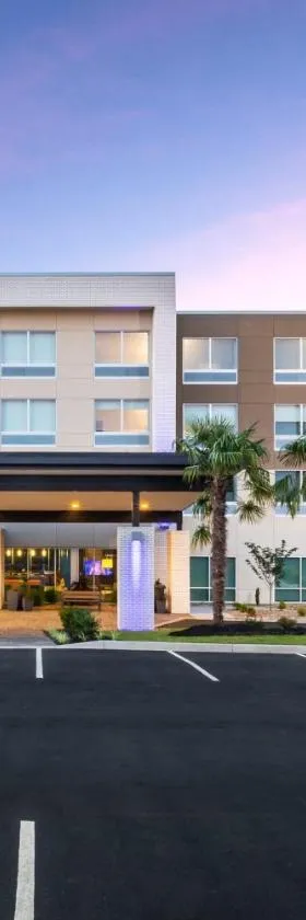 Holiday Inn Express & Suites - Greenville - Taylors by IHG，位于格林维尔的酒店