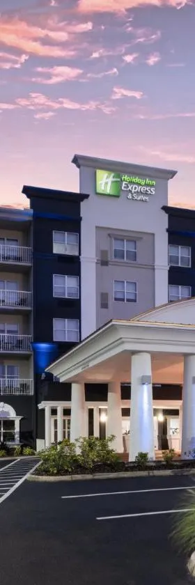 Holiday Inn Express & Suites Lakeland North I-4 by IHG，位于莱克兰的酒店