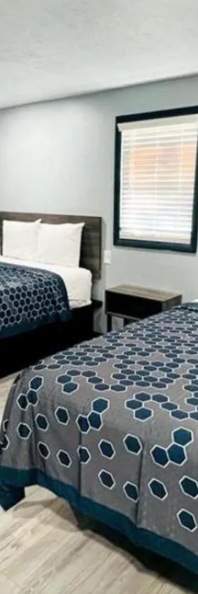Hillsboro Inn & Suites，位于Hillsboro的酒店