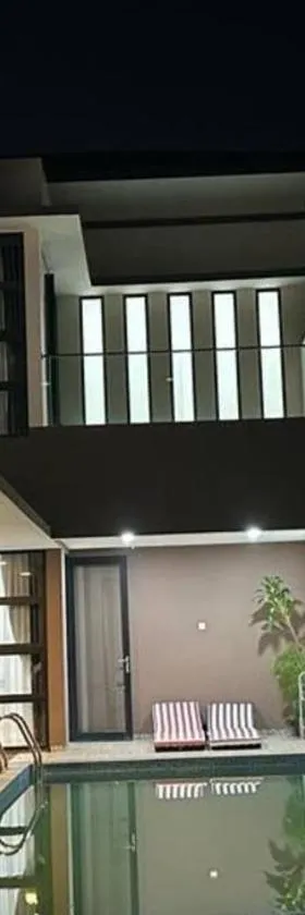 4BR Private Villa with Pool in the Heart of city，位于巴都安帕的酒店