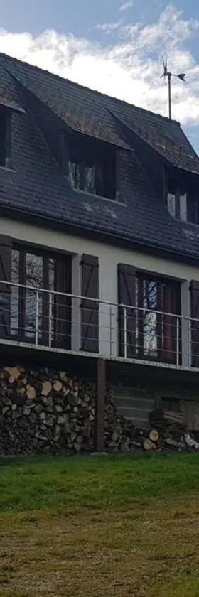Grande maison normande autosuffisante en énergie，位于Ticheville的酒店