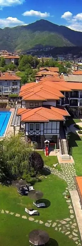 SPA Hotel Ismena，位于代温的酒店