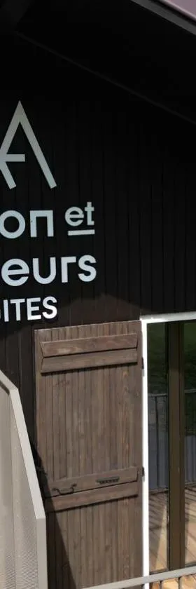 Les Gîtes d'Aillon et d'Ailleurs，位于Aillon-le-Jeune的酒店