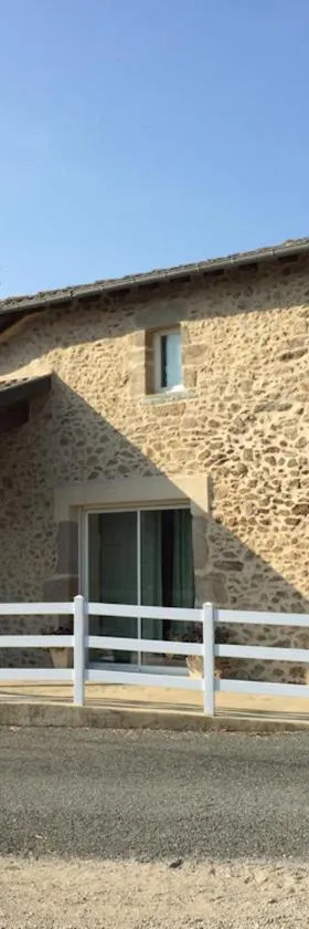 Chambres d'hôtes du Maspourquet，位于Saint-Santin-Aveyron的酒店