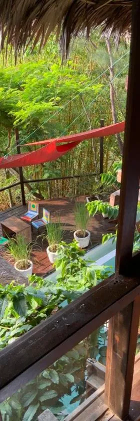 Moemoea Lodge，位于阿姆巴托洛阿卡的酒店