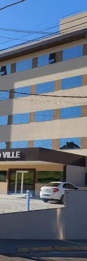 Hotel Gold Ville，位于Siqueira Campos的酒店