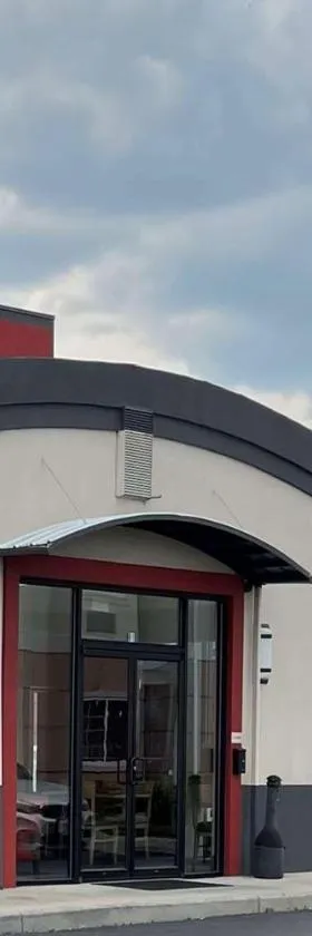 哈里森堡华美达酒店，位于哈里森堡的酒店