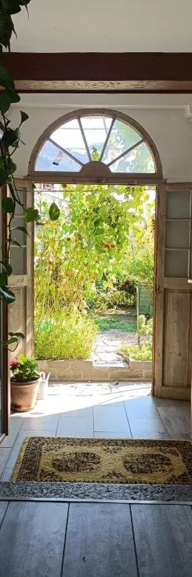La Capinera，位于Muggio的酒店