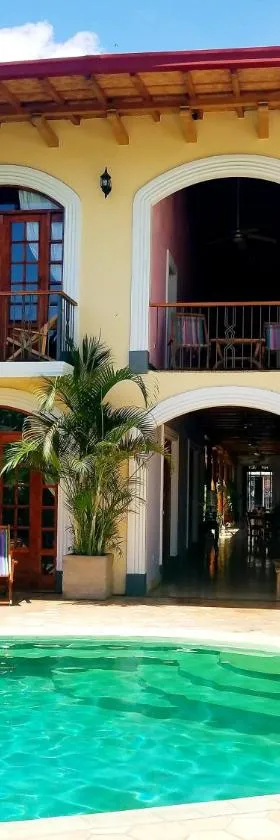 Hotel La Polvora，位于格拉纳达的酒店