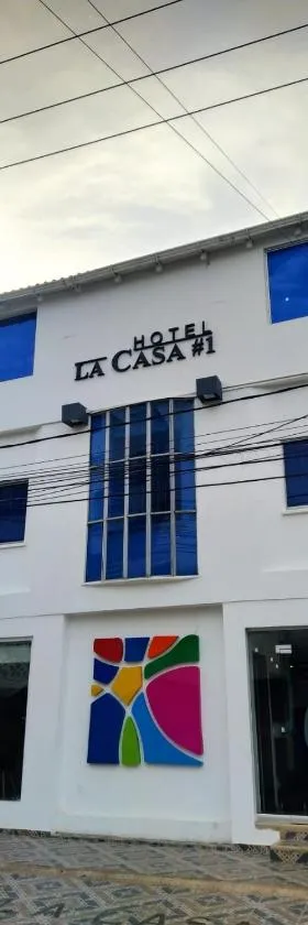 莱卡萨1号酒店，位于蒙特里亚的酒店