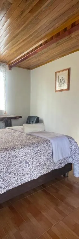 Paz y Bien，位于Villa Rica的酒店