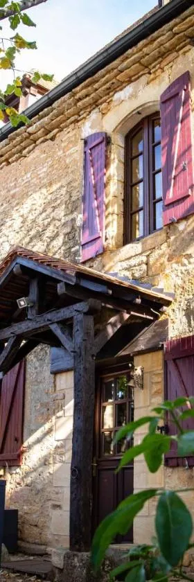 Gite la vigne 4 à 10 personnes Domaine Saint Raphaël，位于Prats-de-Carlux的酒店