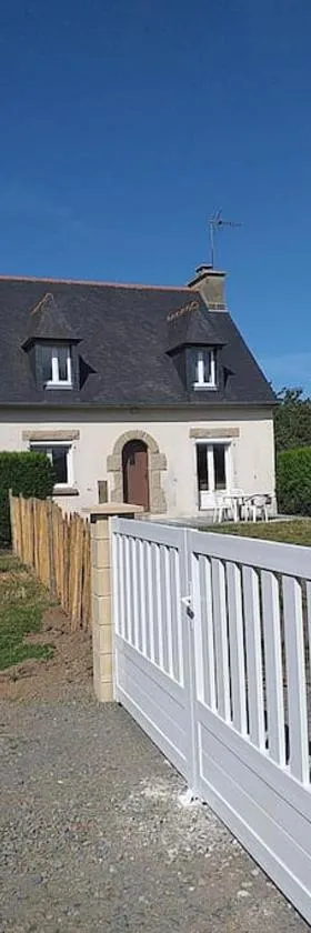 Maison bretonne，位于Plourhan的酒店